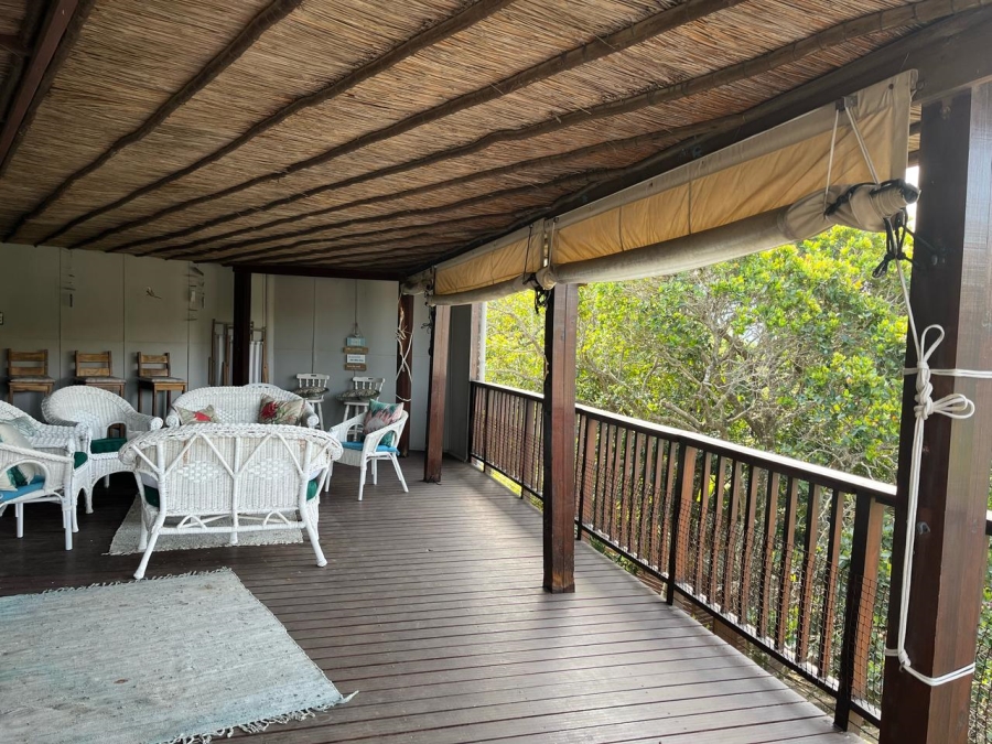7 Bedroom Property for Sale in Morgans Bay Eastern Cape